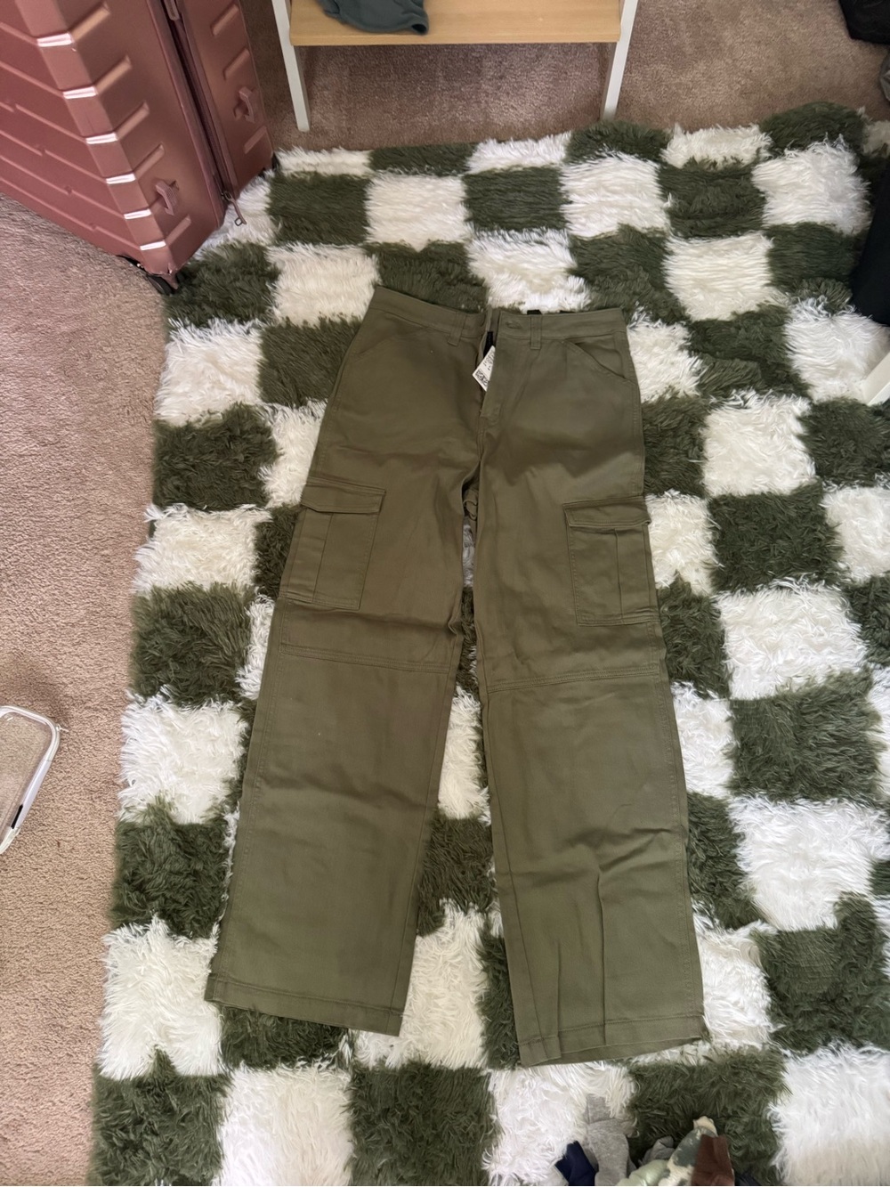 Divided Olive Green Wide-Leg Cargo Pants